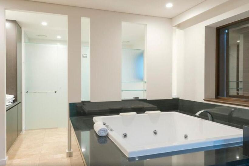 ３ベッドルームのデラックスビラ, Luxury Apartments At Temple Resort And Spa Port Douglas