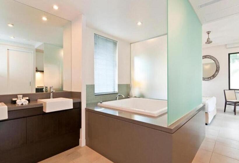 Студия Deluxe, Luxury Apartments At Temple Resort And Spa Port Douglas