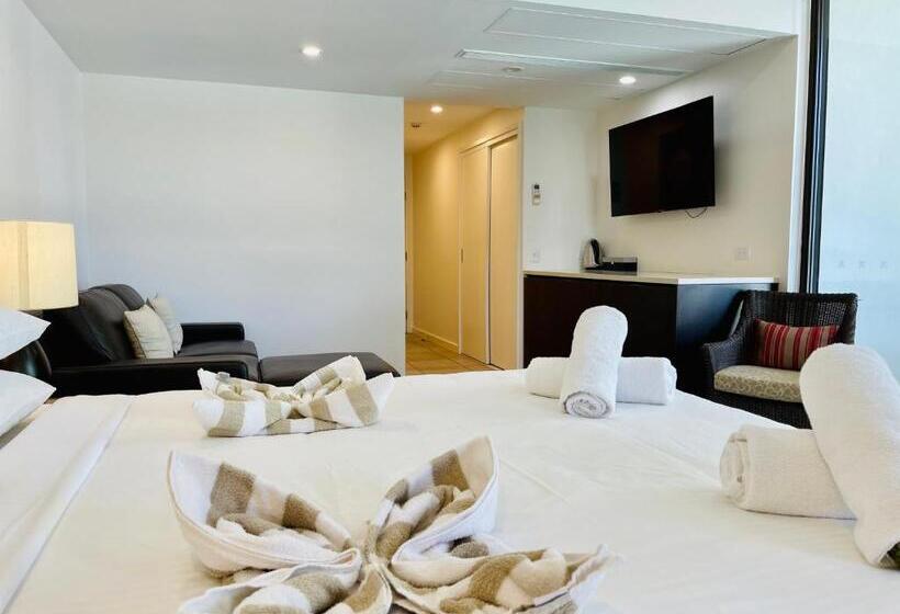 スタンダードスタジオ, Luxury Apartments At Temple Resort And Spa Port Douglas