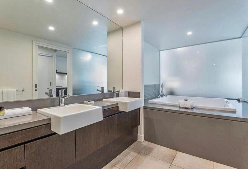 プールビュースタンダードステューディオ, Luxury Apartments At Temple Resort And Spa Port Douglas