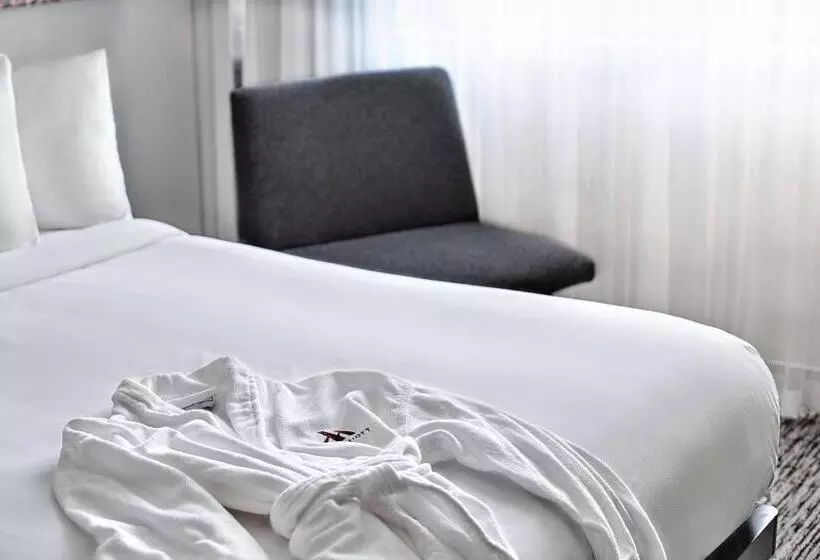 クラブルーム, Austin Marriott North