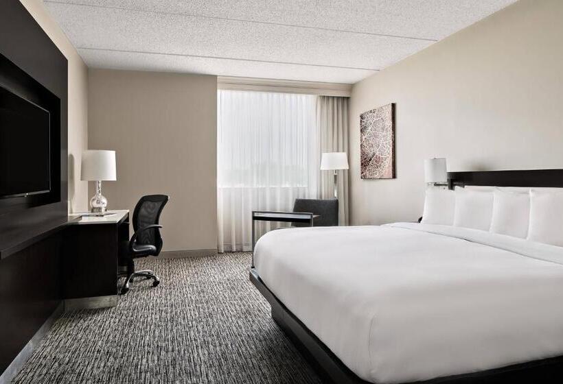 غرفة قياسية سرير كينج لذوى الإحتياجات الخاصة, Austin Marriott North
