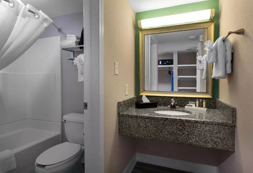 اتاق استاندارد با 2 تخت دوبل, Caribbean Resort Myrtle Beach