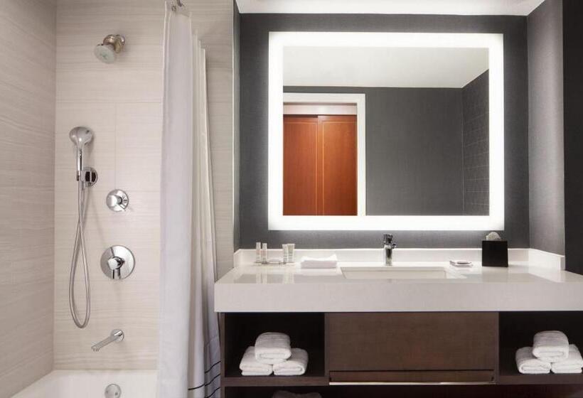 キングサイズベッドのスタンダードルーム, Fremont Marriott Silicon Valley