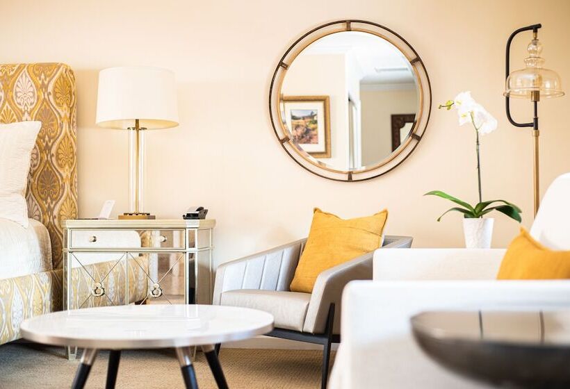 غرفة ديلوكس, Harbor House Inn