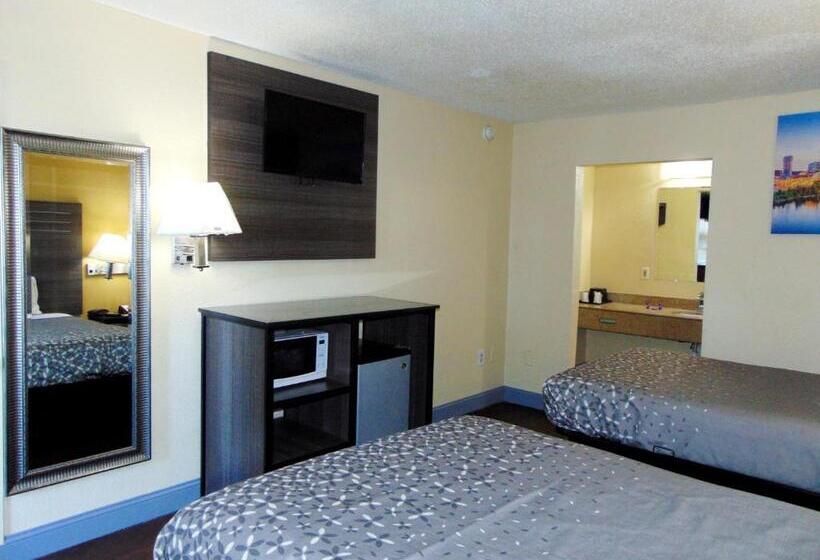 غرفه قياسيه سريرين مزدوجين, Knights Inn Antioch