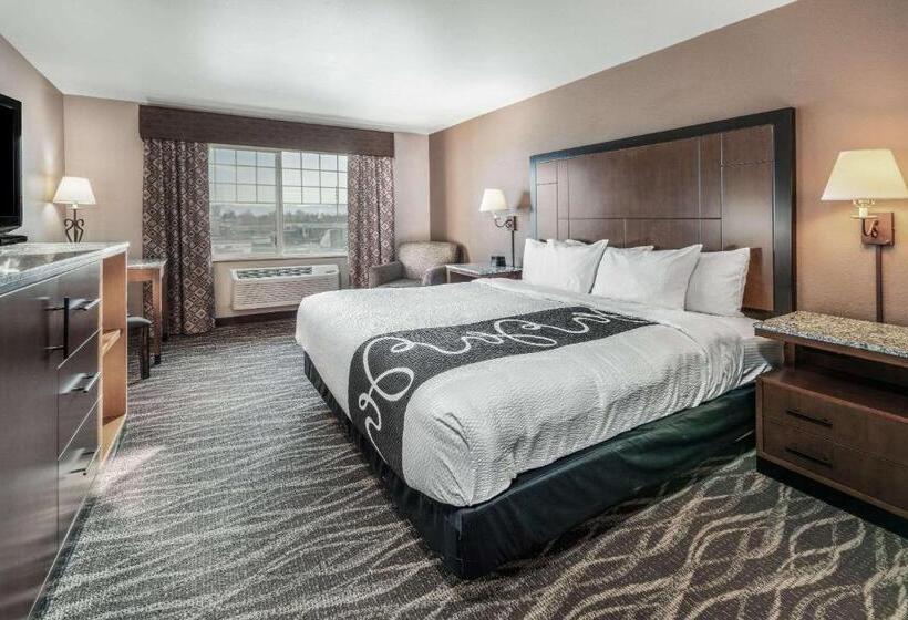 Deluxe Suite King Bed, La Quinta By Wyndham Belgrade   Bozeman Airport