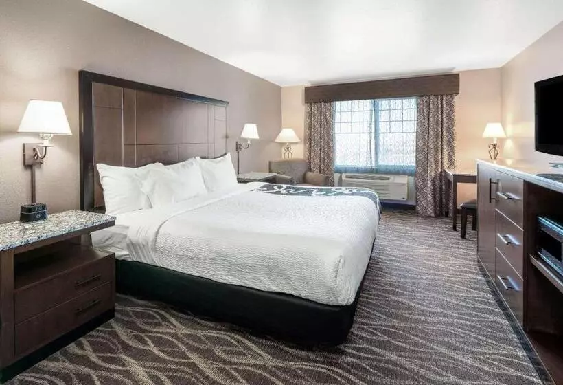 اتاق لوکس با تخت بزرگ, La Quinta By Wyndham Belgrade   Bozeman Airport