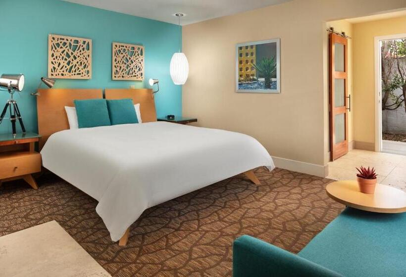 اتاق لوکس با تخت بزرگ, Movie Colony Hotel   Adults Only