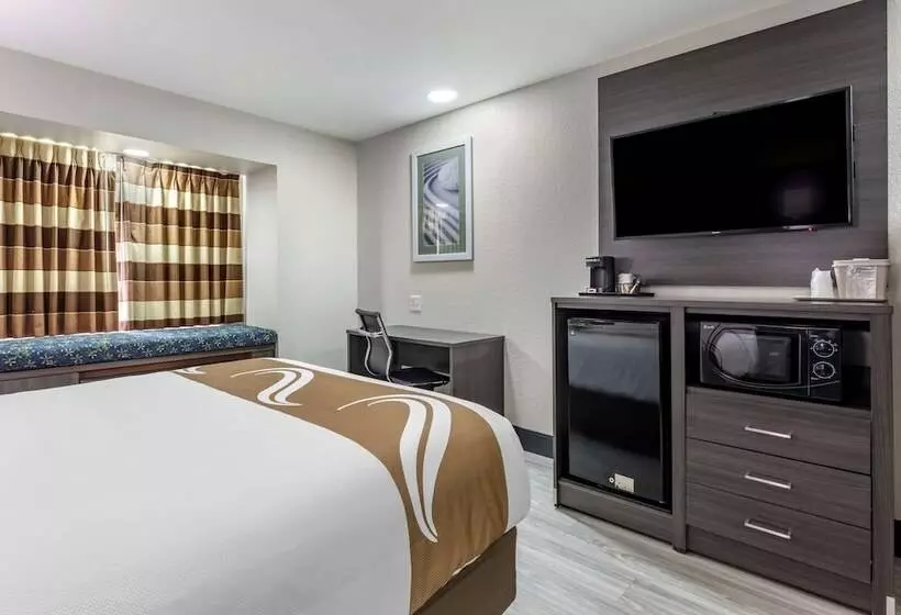 سوئیت برای معلولان, Quality Inn & Suites Longview I20