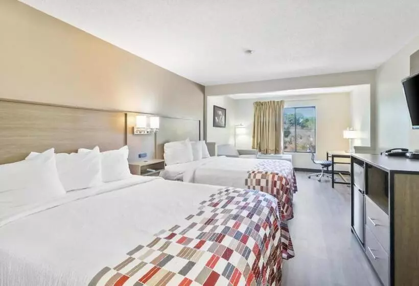 デラックスルーム, Red Roof Inn & Suites Fayetteville  Fort Bragg