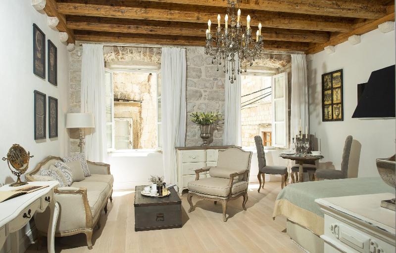 キングサイズベッドのクラシックルーム, Resorts Casino Hotel Atlantic City