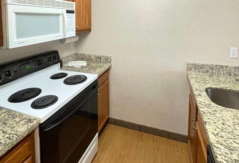 جناح سرير كينج, Smart Suites, Ascend Hotel Collection