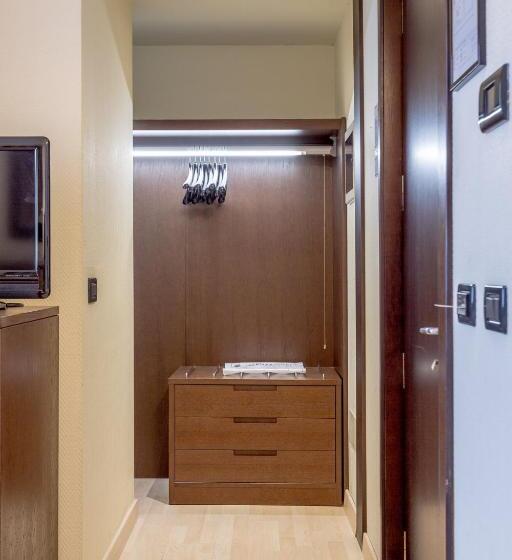 اتاق خانوادگی, Stadio