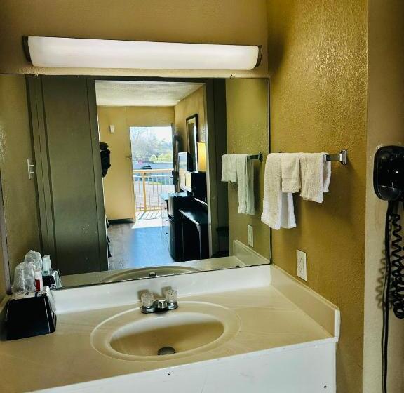 غرفه قياسيه سريرين مزدوجين, Travel Inn Bristol Near State Street