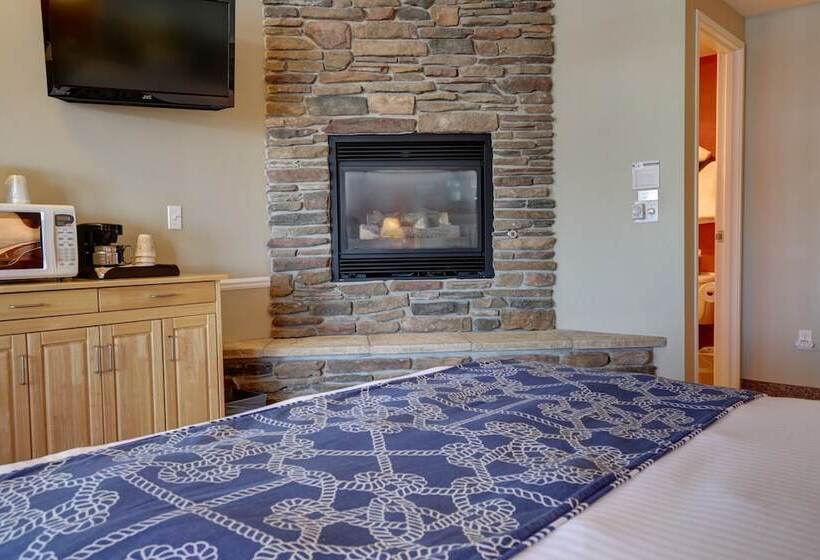 豪华湖景房, Weathervane Inn