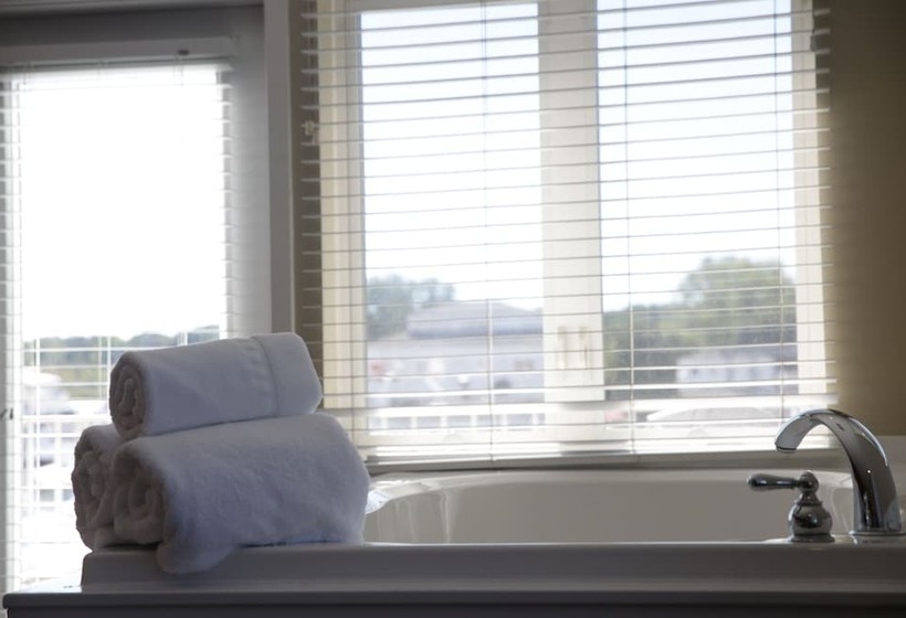 豪华湖景房, Weathervane Inn