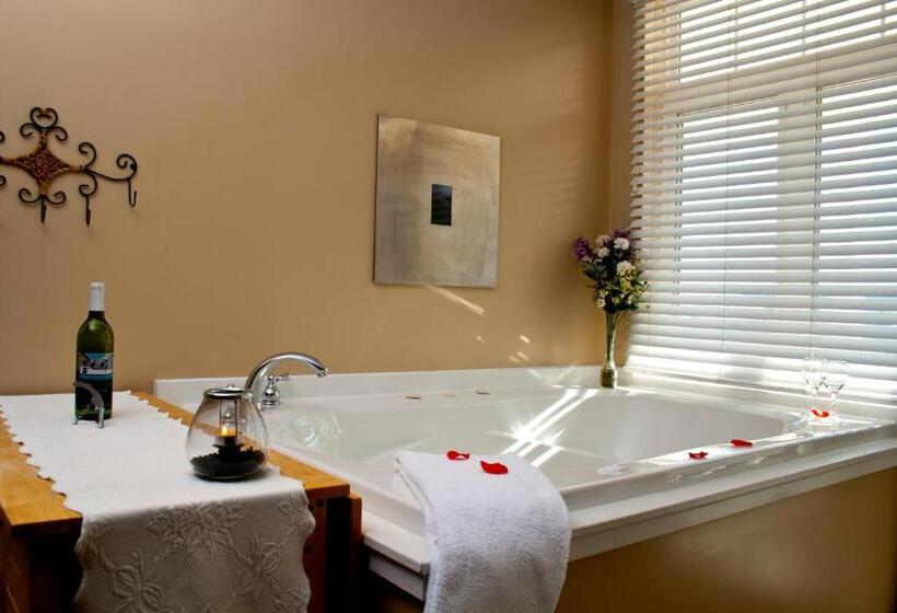 豪华湖景房, Weathervane Inn