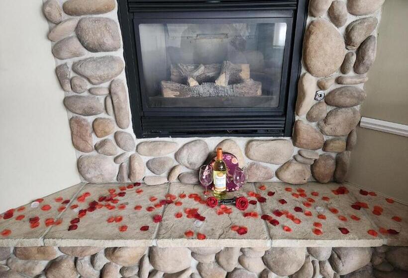 豪华湖景房, Weathervane Inn