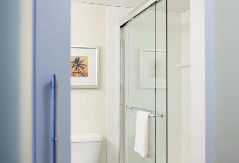 غرفة قياسية سرير كينج, West Palm Beach Marriott