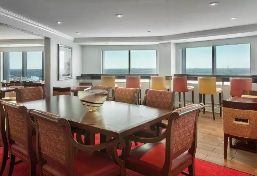 Suite with lake view, West Palm Beach Marriott