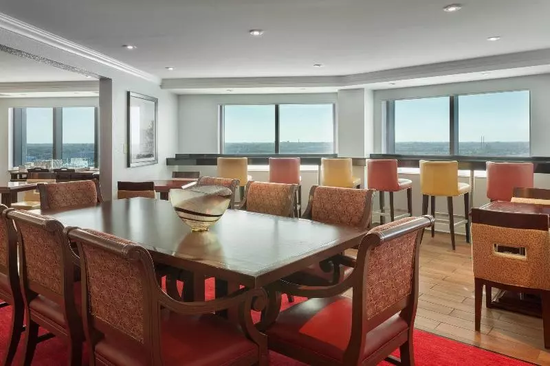 اتاق استاندارد با تخت بزرگ, West Palm Beach Marriott