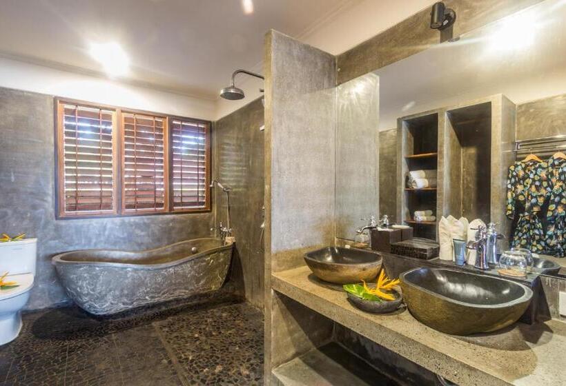 家庭套房, Bombora Medewi