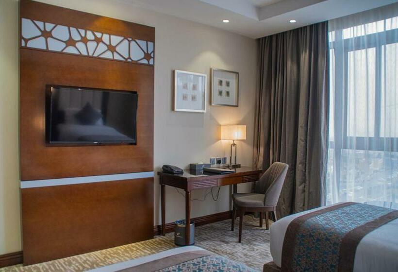 غرفة ديلوكس سرير كينج, Sarwat Park