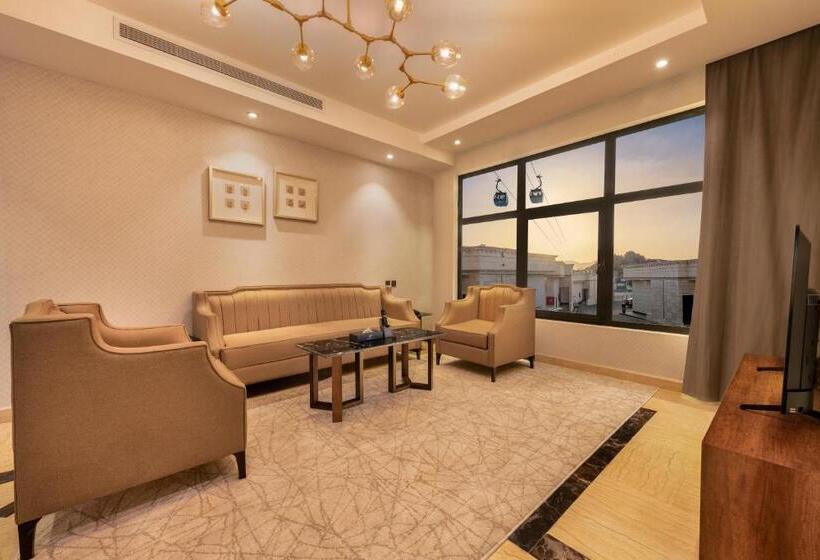 فيلا غرفتين نوم, Sarwat Park