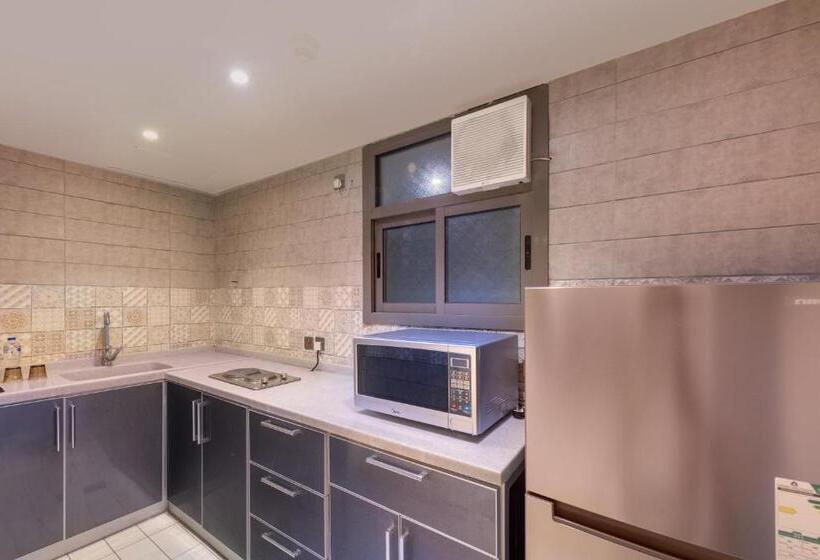 فيلا غرفتين نوم, Sarwat Park