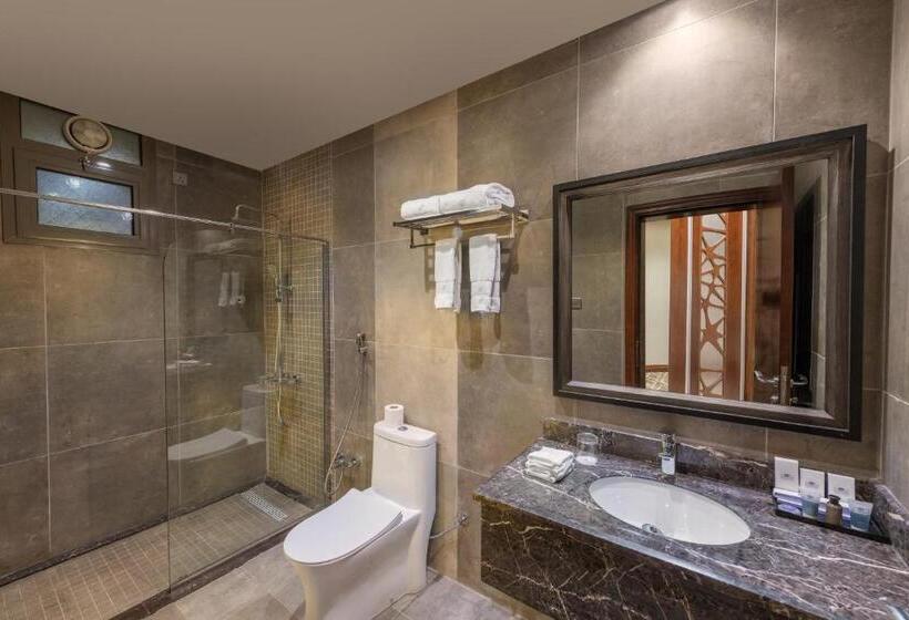 فيلا غرفتين نوم, Sarwat Park