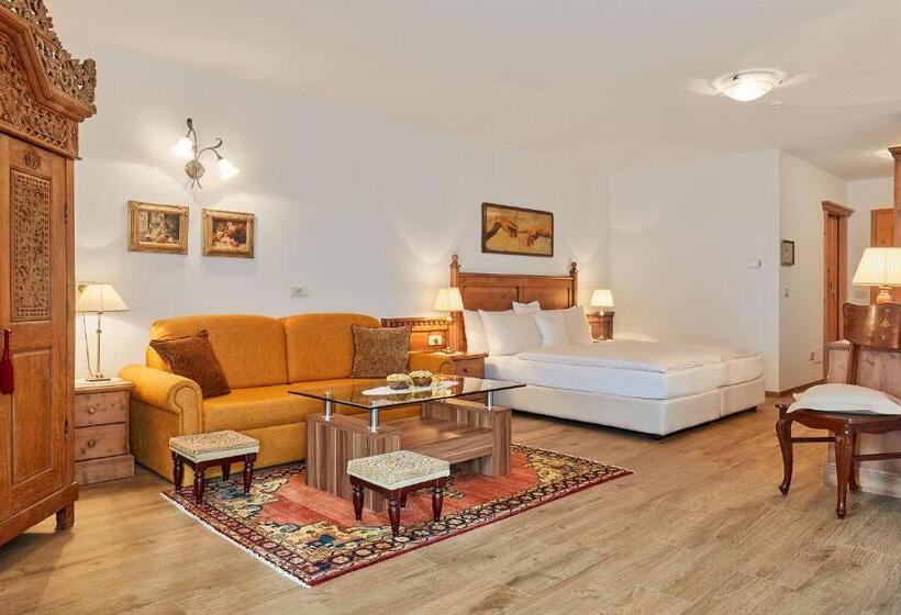 ジュニアスイート, Table