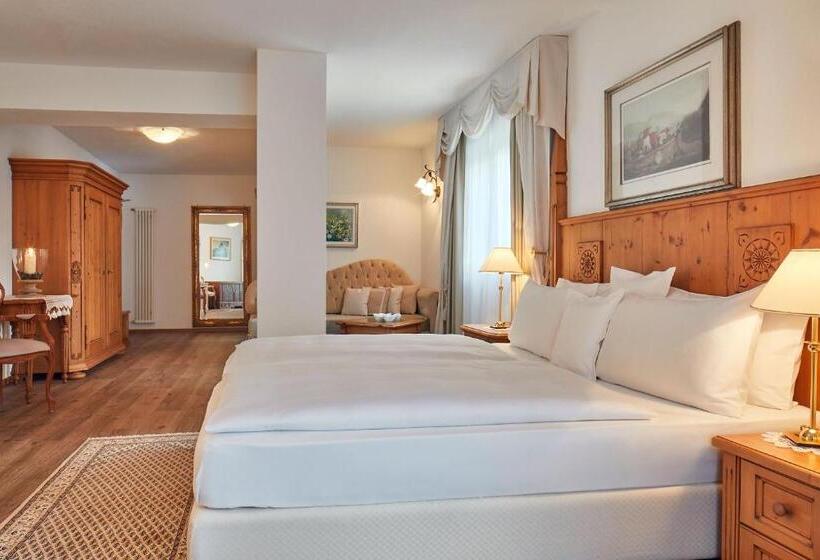 ジュニアスイート, Table