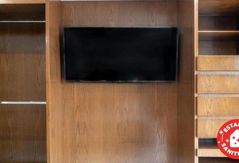 디럭스 룸, Econosuites Fundidora