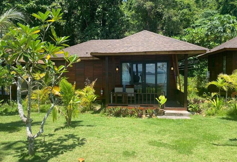 Superior bungalow with sea view, Mali Kradan