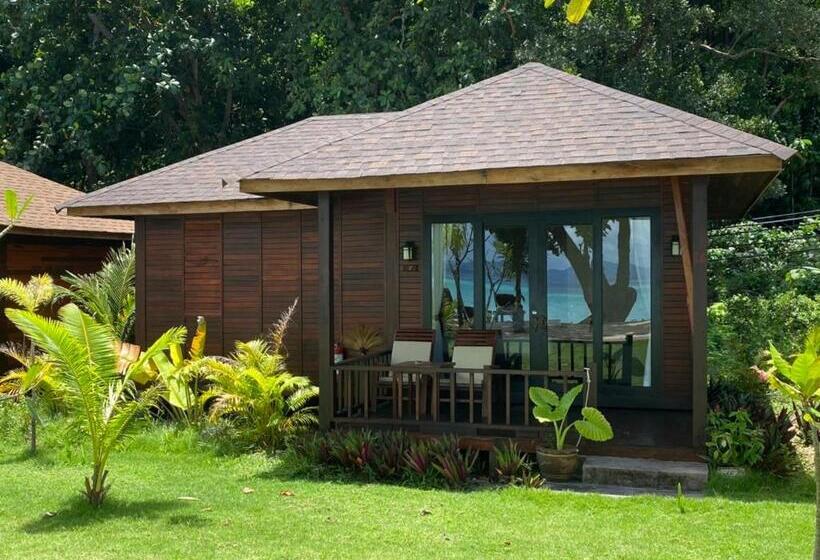 Superior bungalow with sea view, Mali Kradan