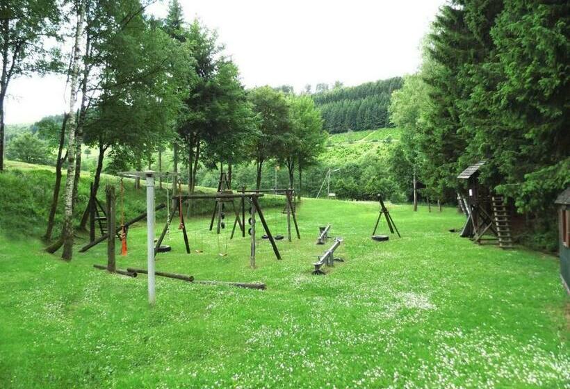 Апартаменты 3 Спальни, Holiday Park  Biberbau