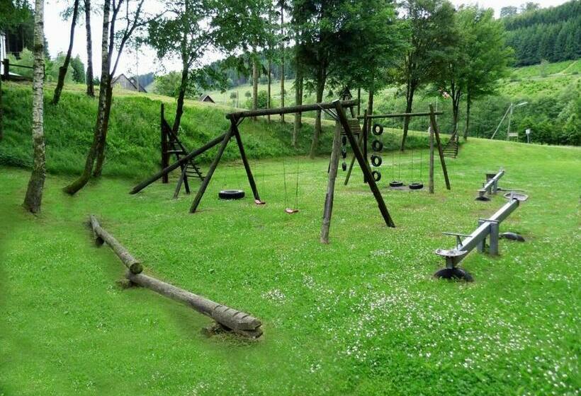 침실 3개 아파트, Holiday Park  Biberbau