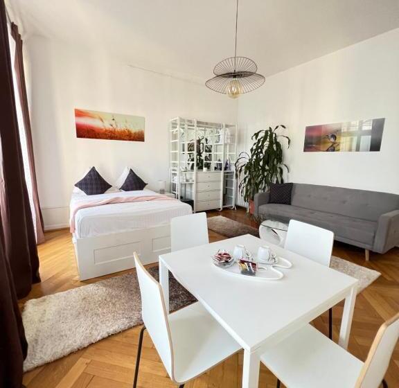 غرفة عائلية, B&b Guest House Du Lac