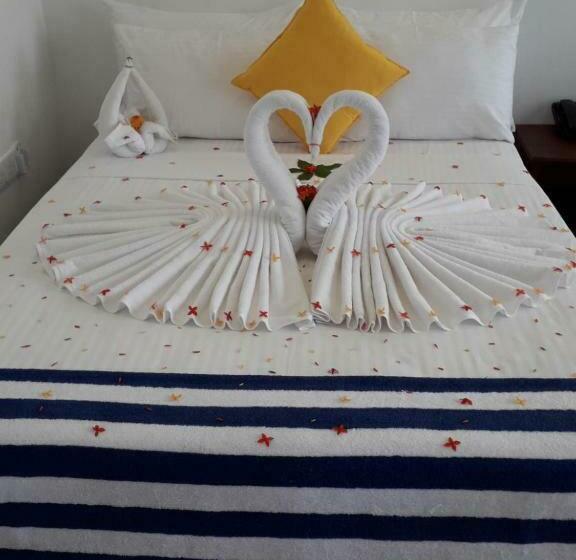 스탠다드 룸 킹사이즈 침대, J7 Villaj Resort