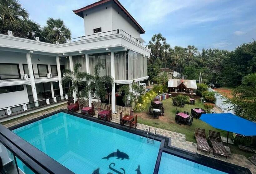 스탠다드 룸 킹사이즈 침대, J7 Villaj Resort