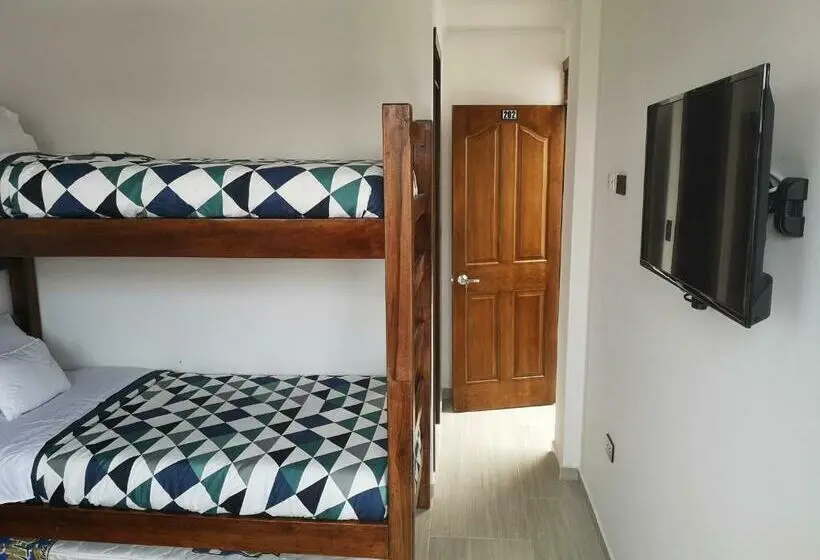 Standaard Driepersoonskamer met Balkon, Palmi