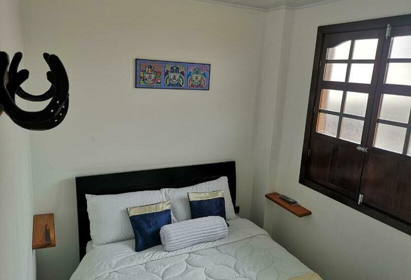 Standard Szoba, Palmi