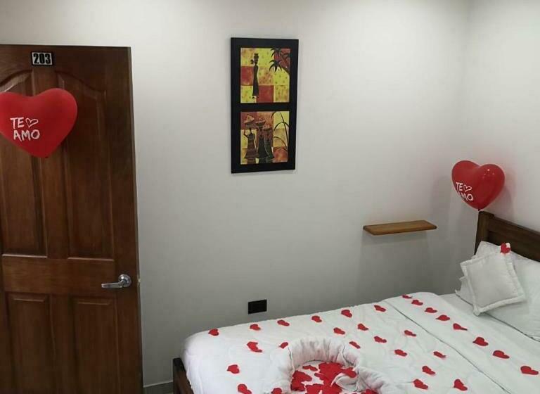 Standard Szoba, Palmi