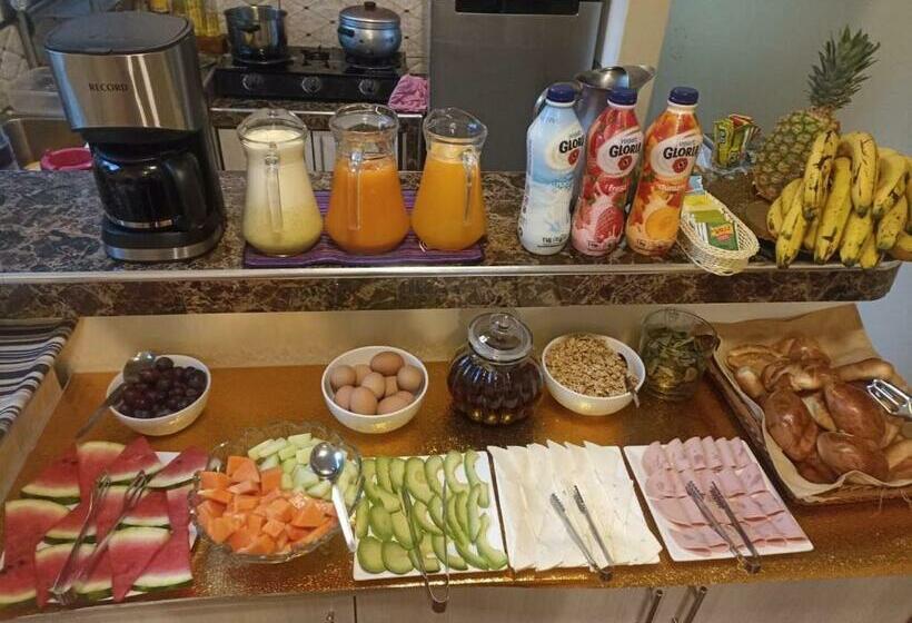 غرفة قياسية, Hs Tierra In