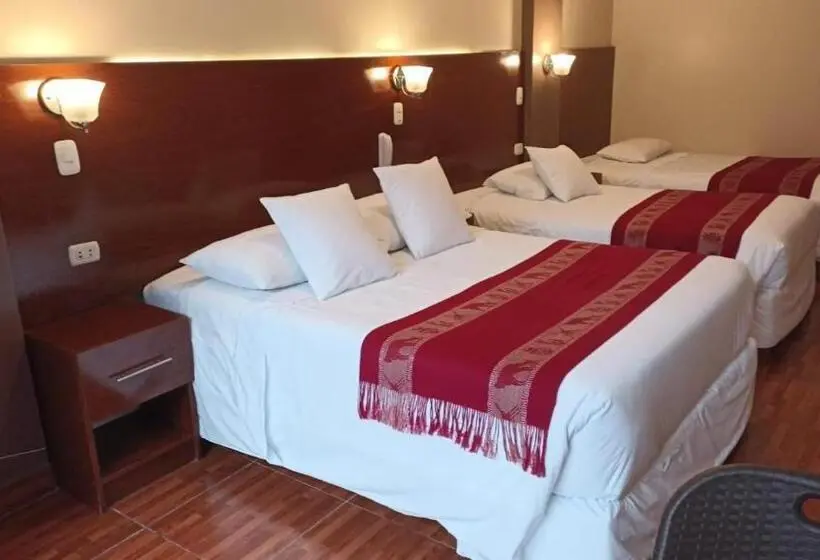 Standard Kolmen Hengen Huone, Hs Tierra In