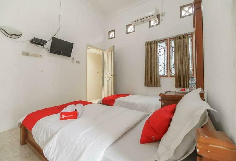 اتاق استاندارد, Reddoorz Syariah Near Watervang Lubuk Linggau 2