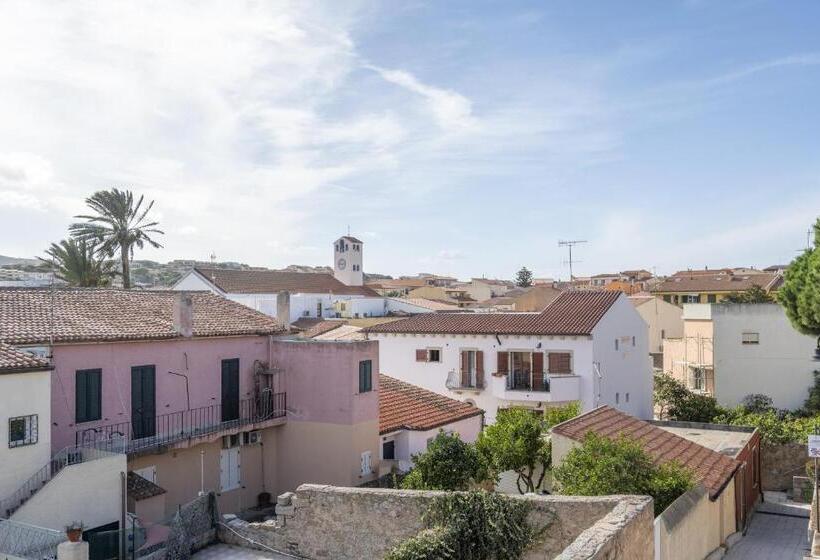 חדר דלוקס עם מרפסת, L Orso E Il Mare