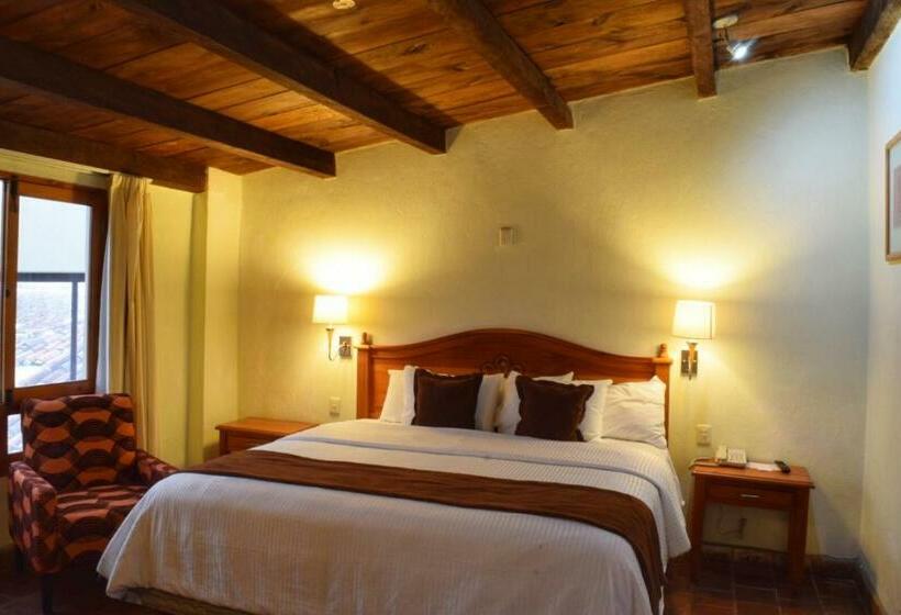 Pokój Standard 2 Łóżka Małżeńskie, Plaza Magnolias Suites