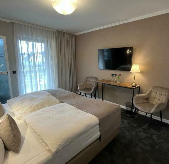 חדר סטנדרט עם מרפסת, Zum Fährturm